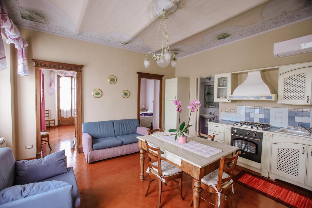 Appartement Il Pozzo Fiorito à Cossombrato Extérieur photo